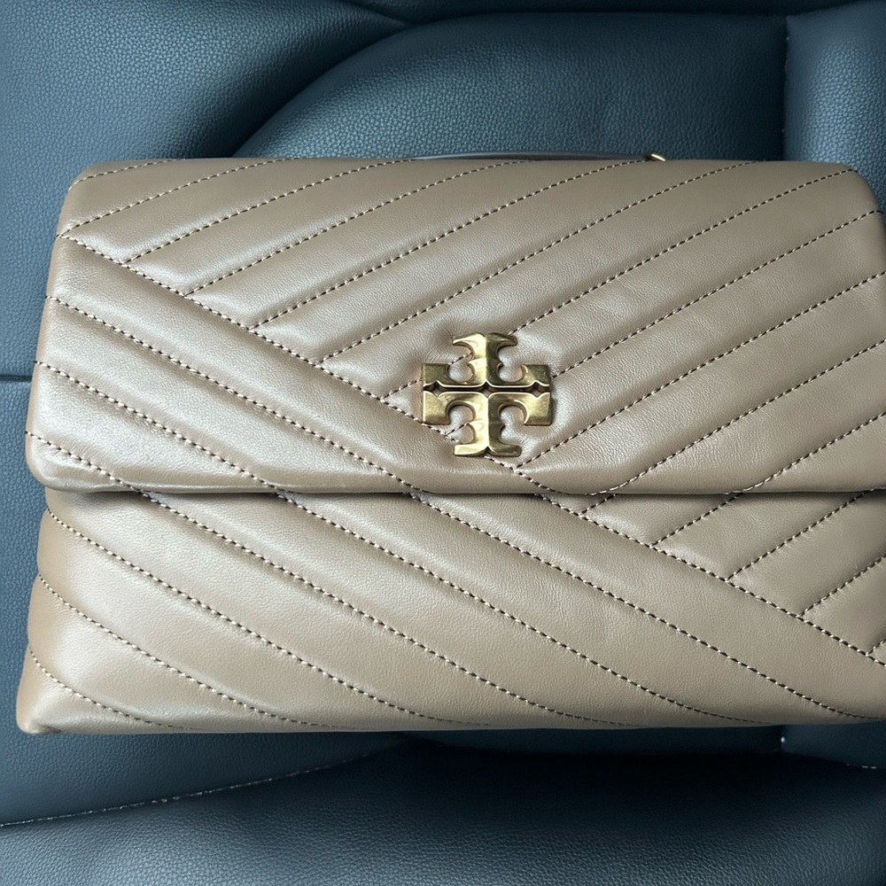 Tory Burch Kira Chevron Convertible Shoulder Bag